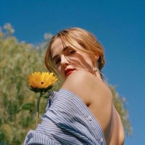 Meet your Posher, Ana